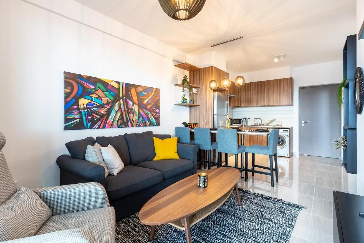Sunshine 1-Bedroom Apartment In Larnaca